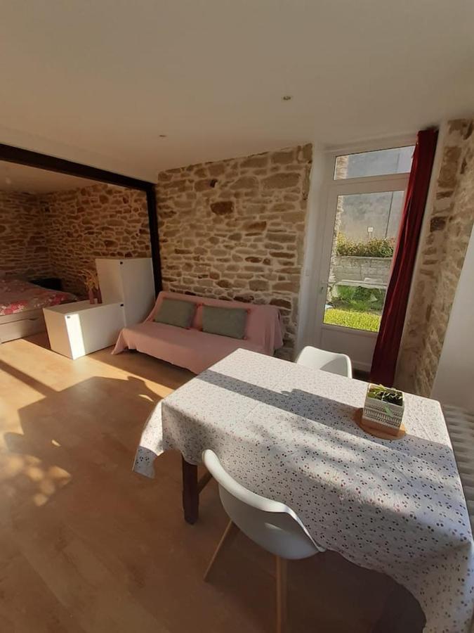 Superbe studio, avec cuisine et espace extérieur Plouguerneau Esterno foto