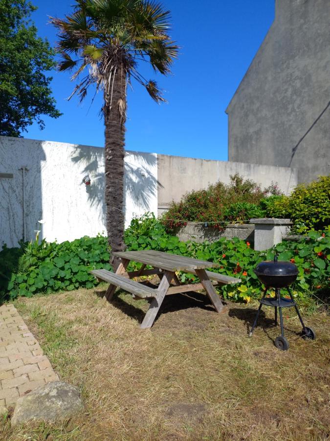 Superbe studio, avec cuisine et espace extérieur Plouguerneau Esterno foto